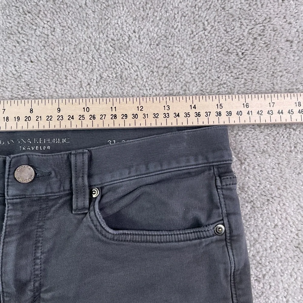 Banana Republic Jeans Mens 31x32 (Fits 30x30) Grey Traveler‎ Slim Fit Denim